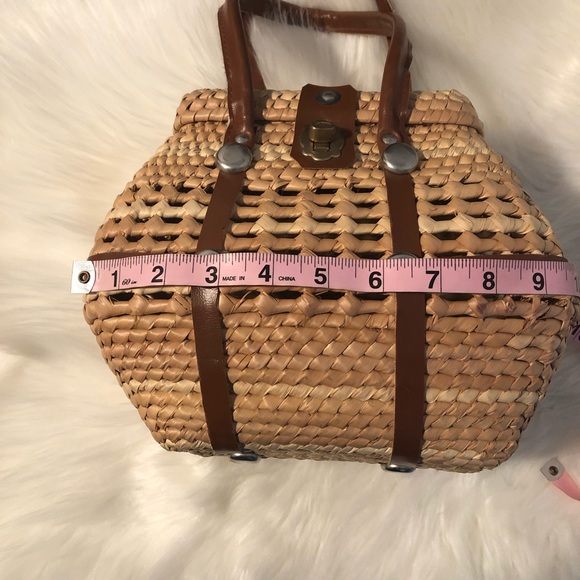 Handmade woven bag - Picture 7 of 8